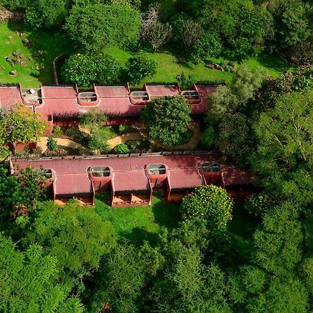 Amboseli Serena Safari Lodge Ngoại thất bức ảnh