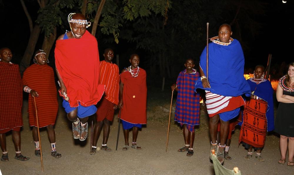 Amboseli Serena Safari Lodge Ngoại thất bức ảnh