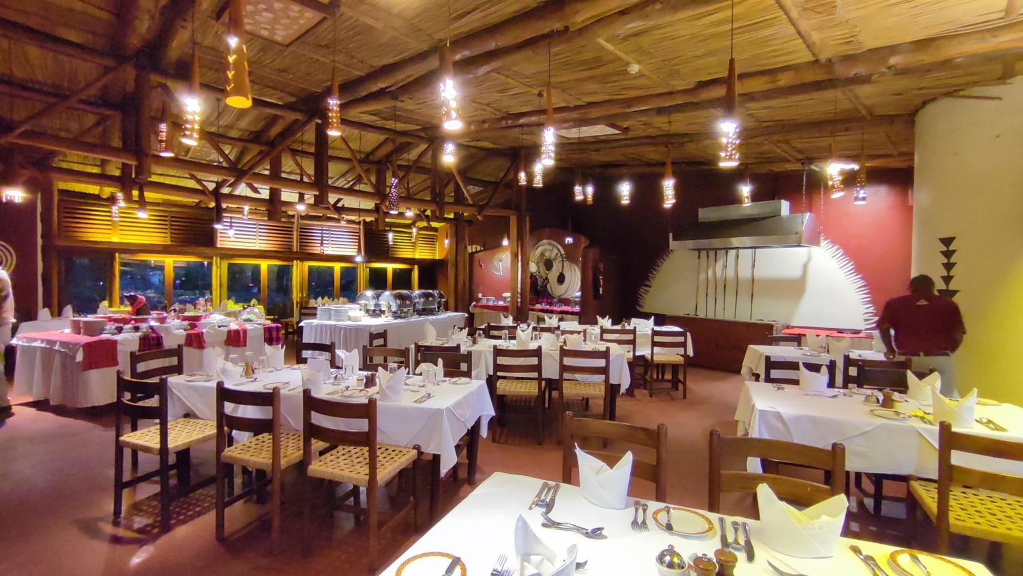 Amboseli Serena Safari Lodge Ngoại thất bức ảnh