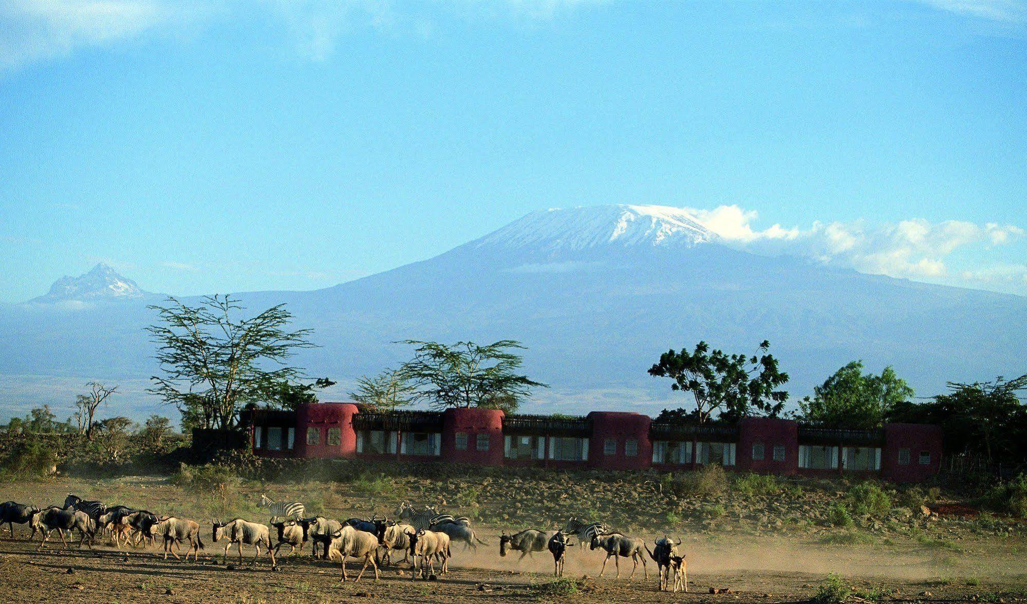 Amboseli Serena Safari Lodge Ngoại thất bức ảnh