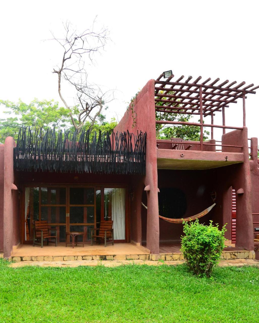 Amboseli Serena Safari Lodge Ngoại thất bức ảnh